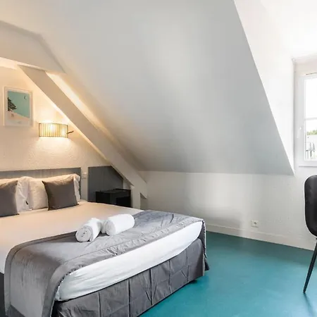 Hotel Le 106